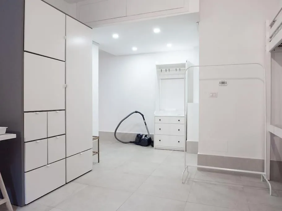 Vicino Alla Metro M3 Brenta Mediolan Apartament