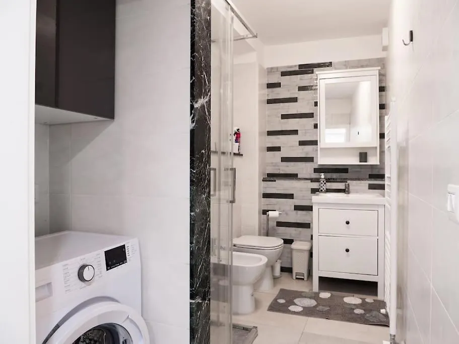 Apartman Vicino Alla Metro M3 Brenta Milánó