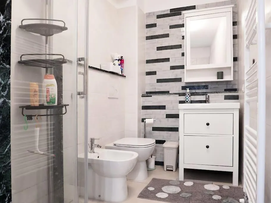 Vicino Alla Metro M3 Brenta Milánó Apartman