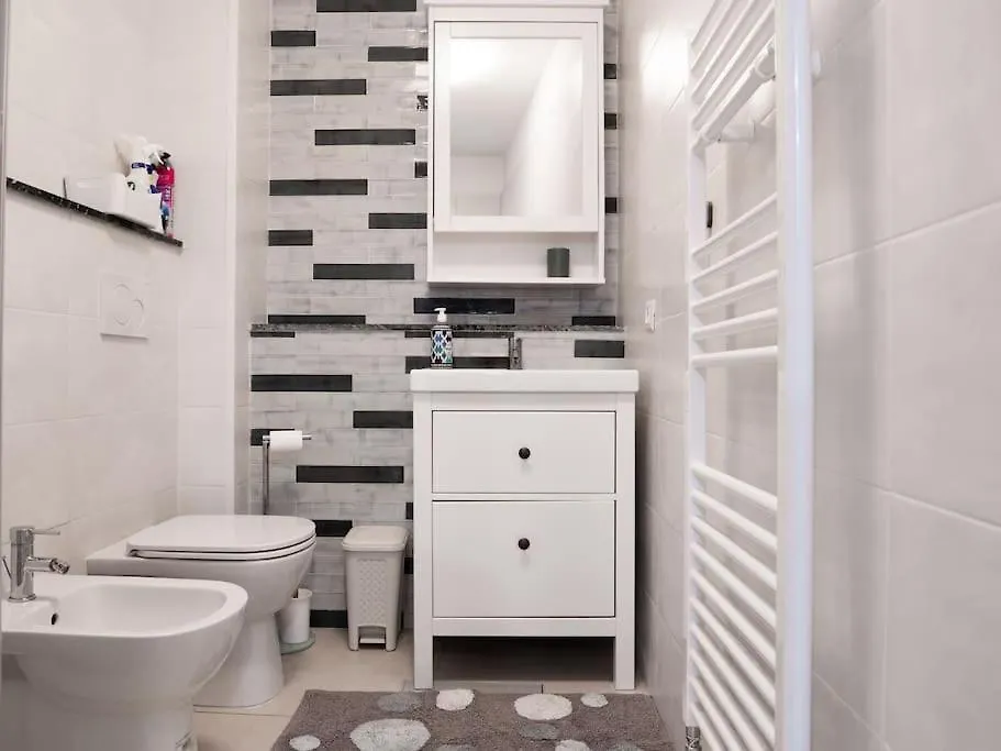 Apartman Vicino Alla Metro M3 Brenta Milánó Olaszország